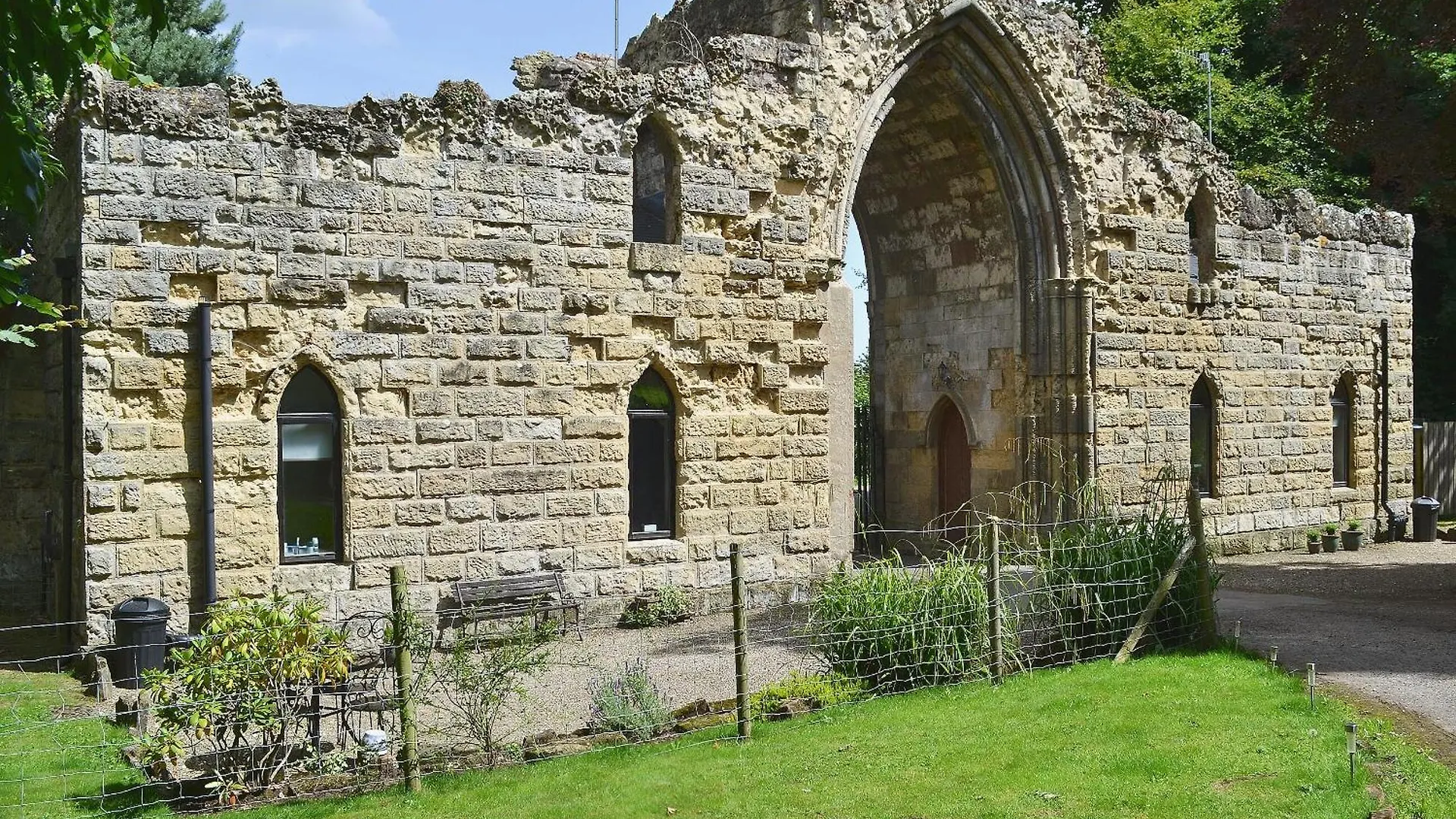 The Low Lodge Hunmanby